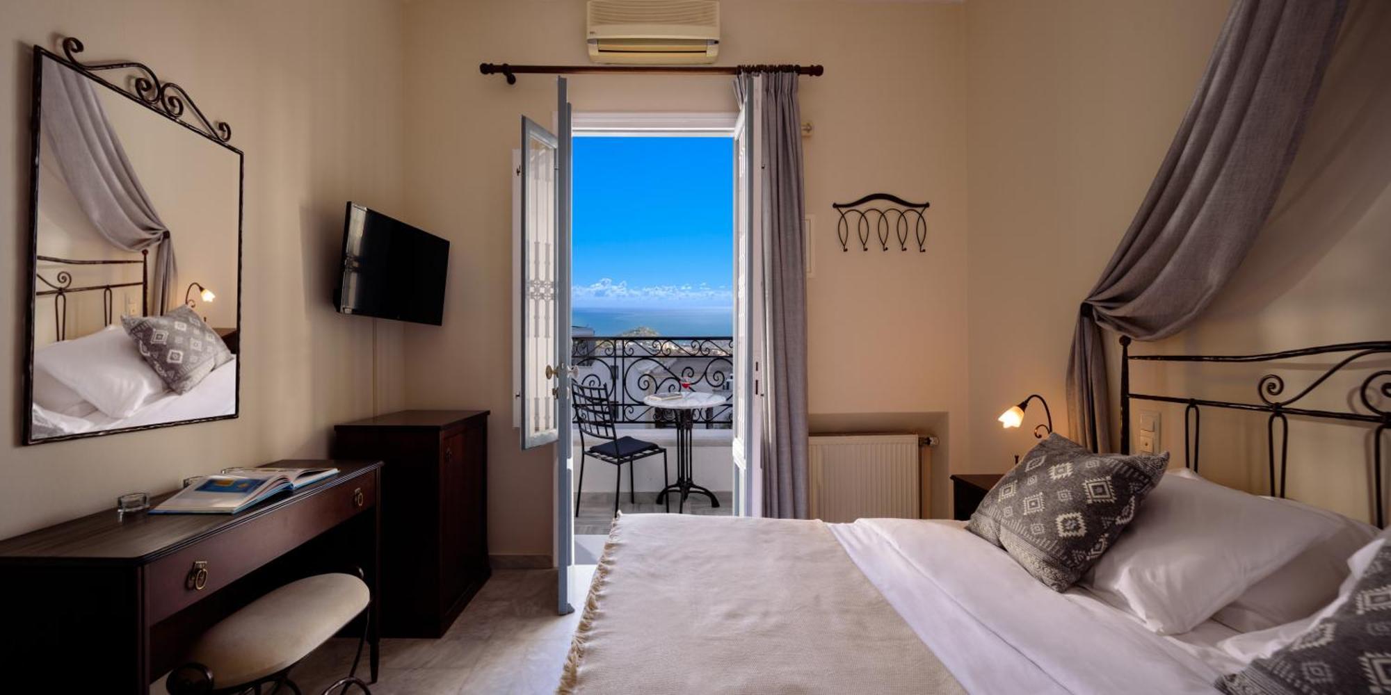Ikio Concept Santorini Hotel Pýrgos Екстериор снимка