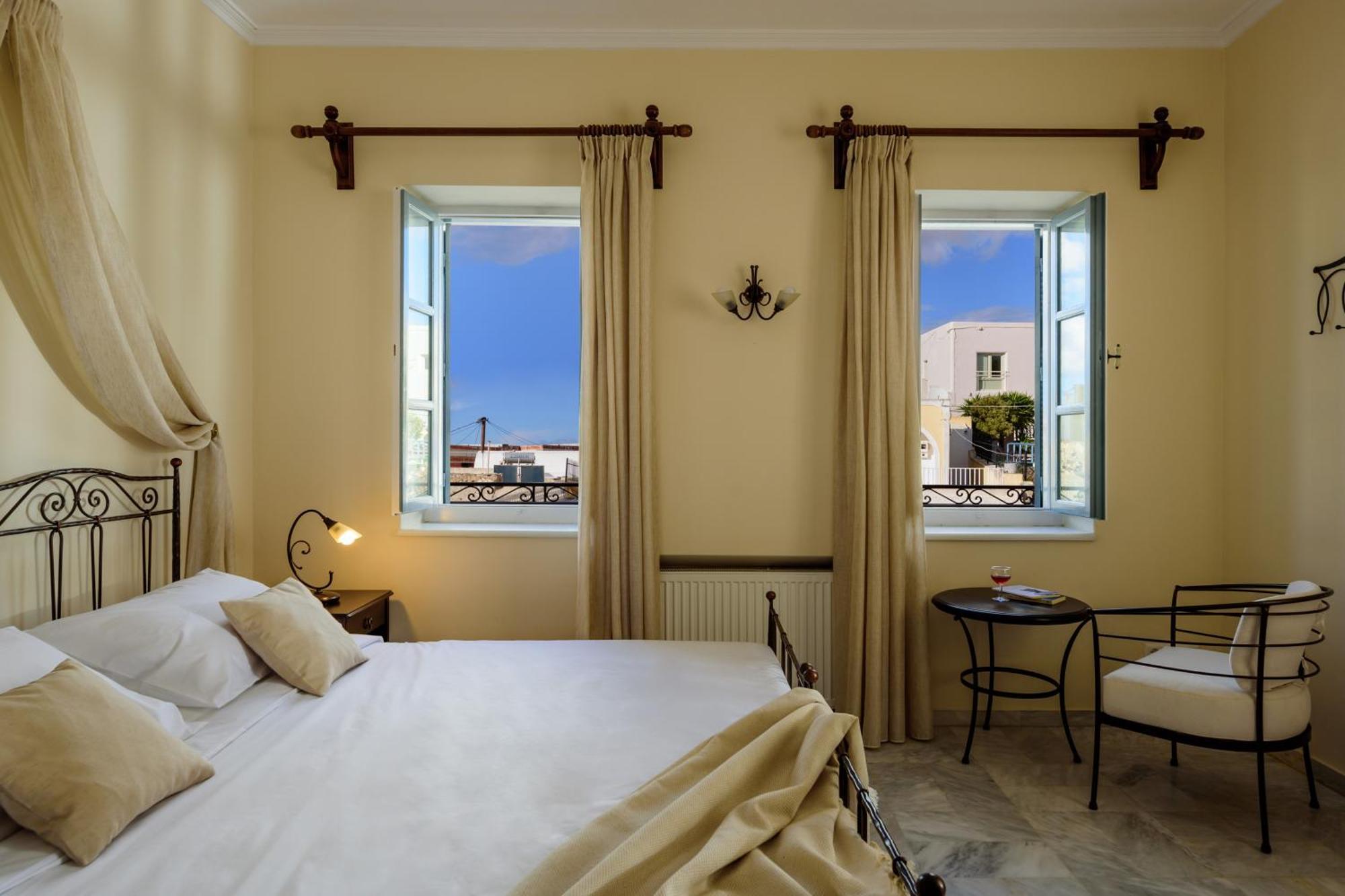 Ikio Concept Santorini Hotel Pýrgos Екстериор снимка