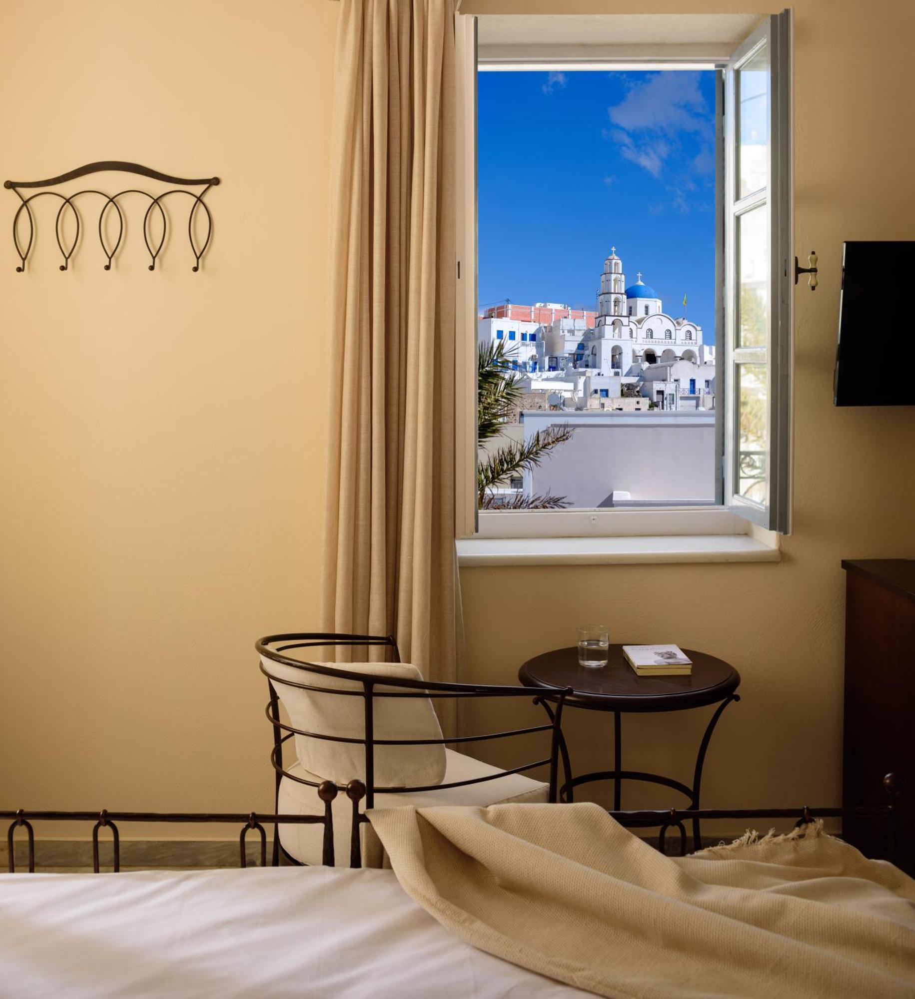 Ikio Concept Santorini Hotel Pýrgos Екстериор снимка